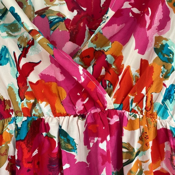 Maxi floral shirt-sleeved dress - Picture 3 of 7